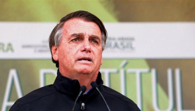 Bolsonaro chama Renan de bandido e desdenha de relatório