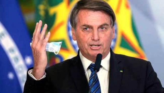 Bolsonaro confirma indicação de Kássio Nunes para vaga no STF