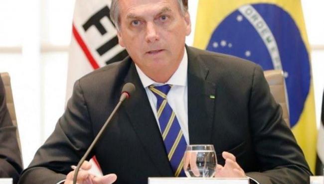 Bolsonaro critica TSE e diz que cassação de chapa é 'vergonhosa'