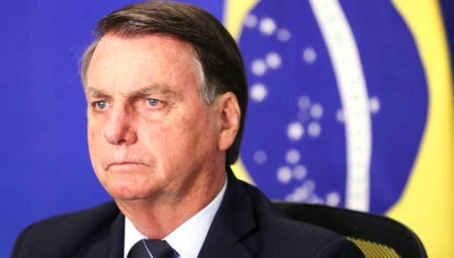 Bolsonaro diz que 'não vai interferir,' mas que pode mudar política de preços da Petrobras