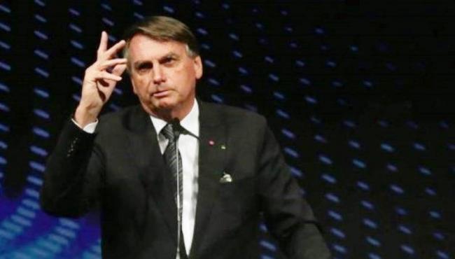 Bolsonaro diz que já avisou parentes sobre possível operação sobre compra de imóveis