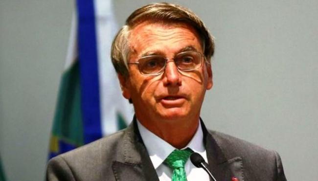 Bolsonaro embarca para viagem de uma semana por três países árabes em busca de investimentos