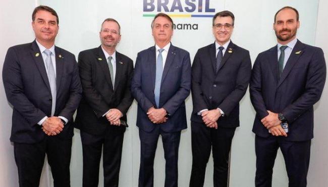 Bolsonaro inaugura embaixada brasileira no Bahrein