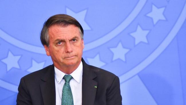 Bolsonaro quer incluir ICMS na PEC que pode zerar tributos sobre combustíveis