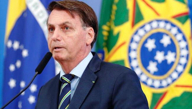 Bolsonaro quer mudar lei de improbidade: “É muita burocracia”