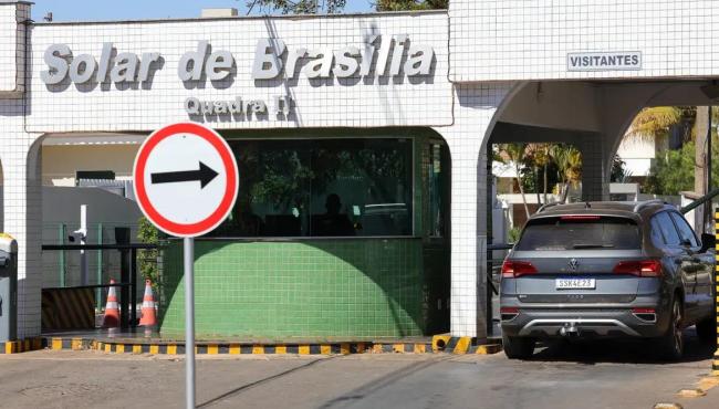 Bolsonaro recorre para anular proibição de visita na prisão domiciliar