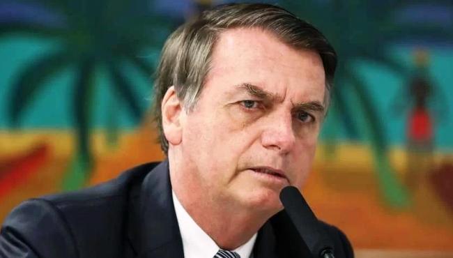 Bolsonaro sanciona lei que permite laqueadura sem aval do marido