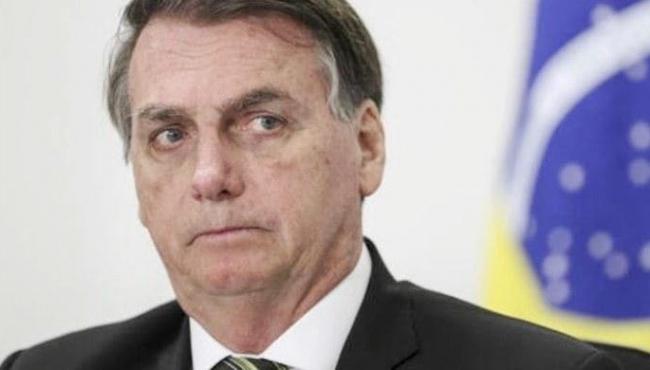 Bolsonaro sanciona novo prazo de aderência à previdência complementar