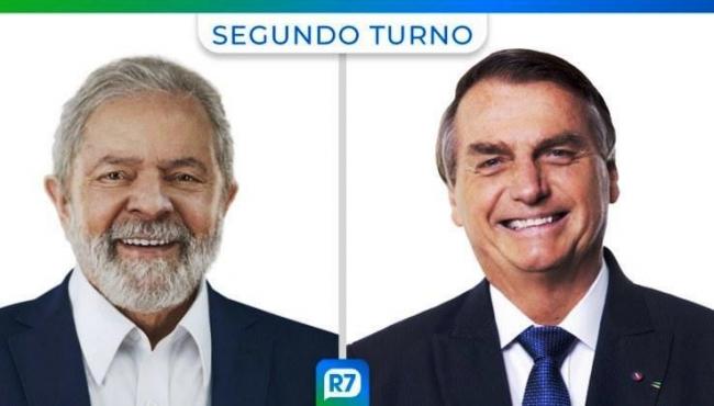 Bolsonaro lidera com 51,2% dos votos válidos para o 2º turno, diz pesquisa