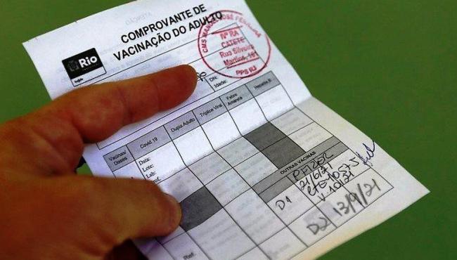Brasil contabiliza 584.421 mortes; 250 nas últimas 24 horas
