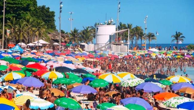 Brasil corre risco de terceira onda de covid 'muito pior' neste ano