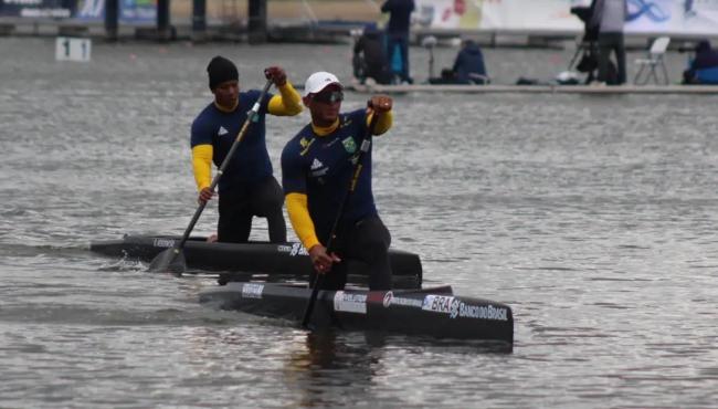 Brasil leva dois ouros na Copa do Mundo de canoagem e paracanoagem