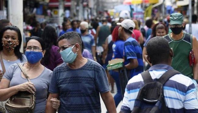 Brasil tem 37.690 novos casos e 312 óbitos por covid-19 nesta quinta-feira (24)