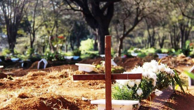 Brasil tem mais de 80 mil casos de Covid-19 em 24h; média de mortes sobe