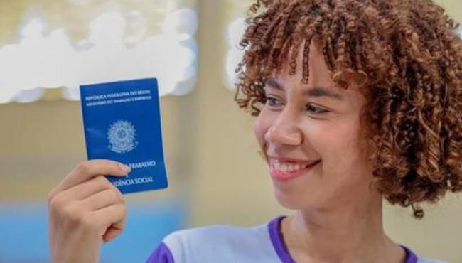 Brasil tem menor desemprego da série histórica para o trimestre encerrado em abril