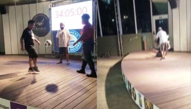 Brasileiro desmaia ao quebrar recorde de 34 horas seguidas fazendo embaixadinhas e entrar no Guinness Book