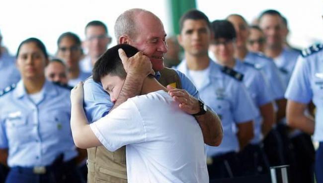 Brasileiros em quarentena foram liberados da Base Aérea de Anápolis na manhã deste domingo (23)