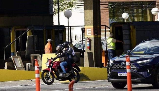 Cabines de pedágio da Terceira Ponte começam a ser desmontadas