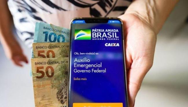 Caixa libera saque da 6ª parcela do auxílio aos nascidos em fevereiro e março, nesta terça-feira (5)