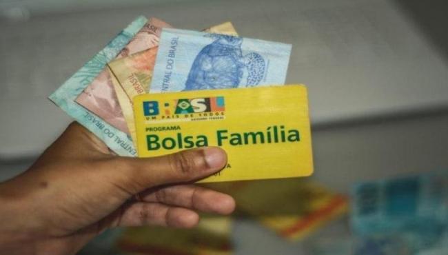 Caixa paga beneficiários do Bolsa Família com NIS final 3 Nesta terça-feira (21)