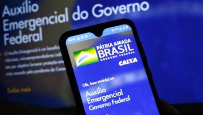 Caixa paga hoje 3ª parcela do auxílio a 1,9 milhão beneficiários do Bolsa Família