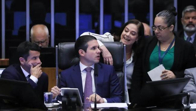 Câmara aprova urgência para isenção do IR de quem ganha até R$ 5 mil