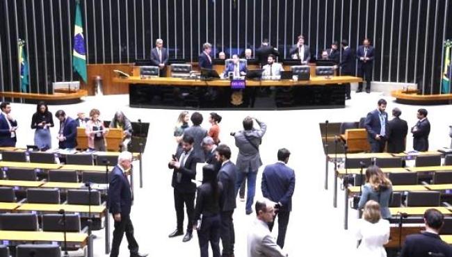 Câmara dos Deputados aprova MP que amplia programa para diminuir fila do INSS