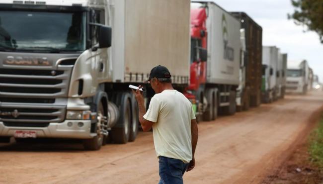 Caminhoneiros têm até o fim do ano para fazer exame toxicológico