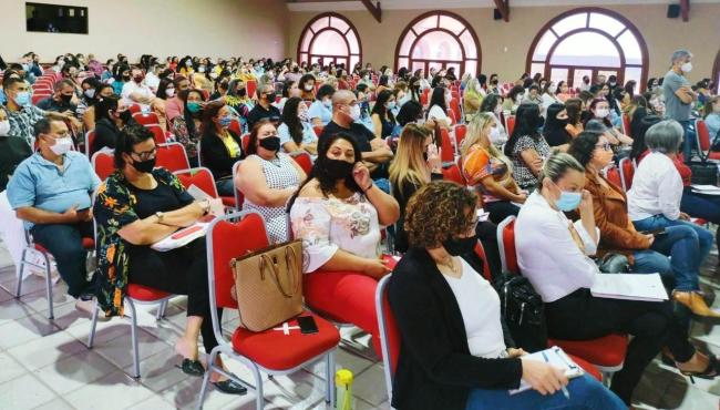 Capacitação mobiliza servidores de São Mateus, no ES