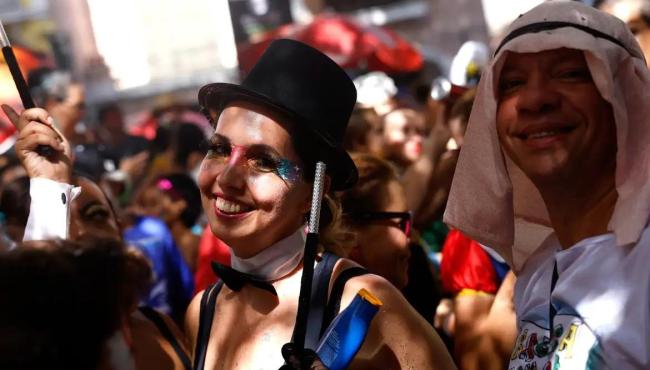 Carnaval não oficial abre pré-folia neste domingo (4), no Rio