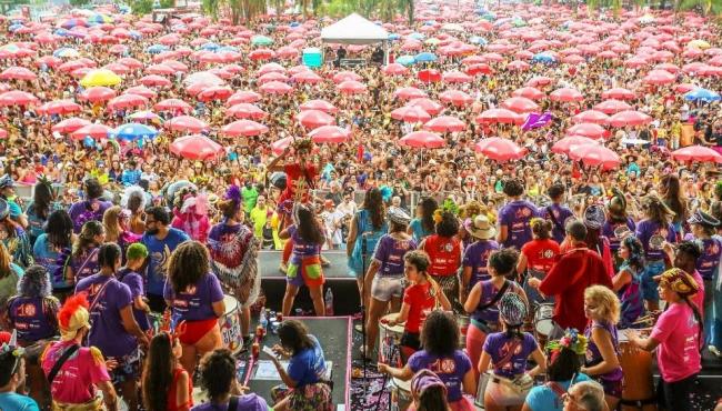 Carnaval no Rio tem mais de 3 milhões de pessoas nos blocos