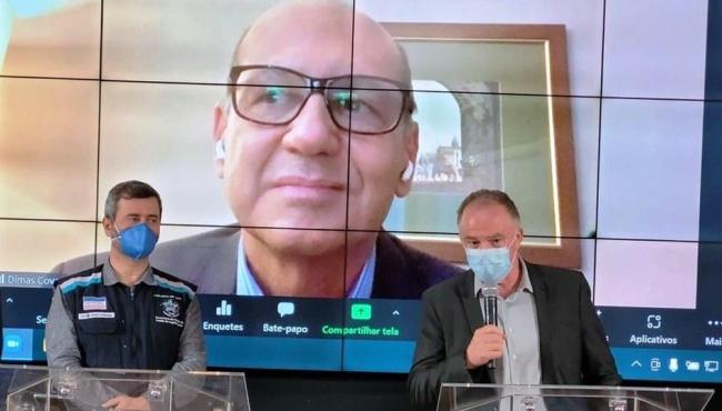 Casagrande anuncia compra de 500 mil doses da vacina contra a Covid-19 e aplicação da dose de reforço a partir de segunda-feira (6), no ES