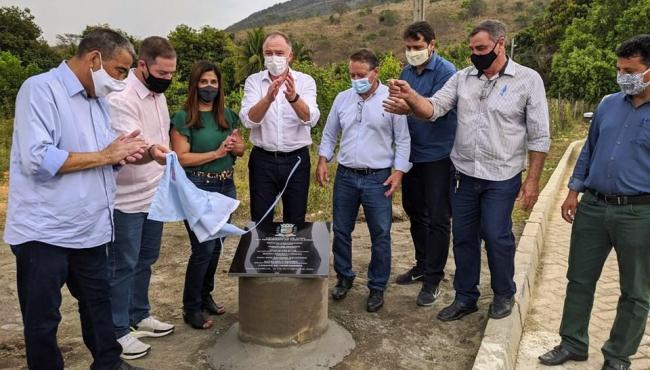 Casagrande entrega obras e anuncia novos investimentos em infraestrutura para região norte do ES