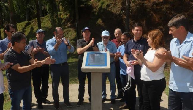 Casagrande inaugura obras e anuncia novos investimentos em Alfredo Chaves, no ES