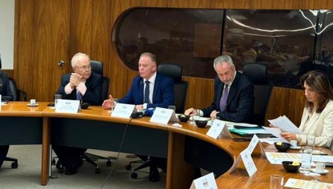 Casagrande lidera entrega de Cartas dos Biomas em evento pré-COP30 em Brasília