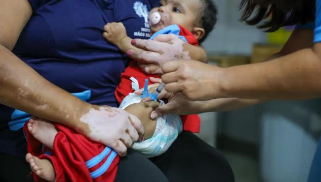 Casos de coqueluche crescem e provocam internações e mortes