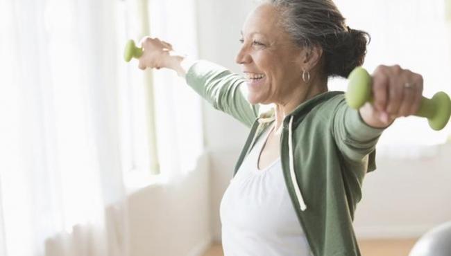 Cérebro “rejuvenesce” até quatro anos logo após exercício, diz estudo