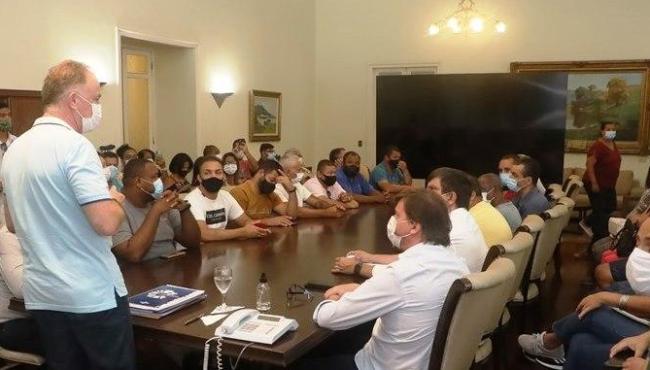 Cesan anuncia novos investimentos na distribuição de água em bairros de Vitória, no ES