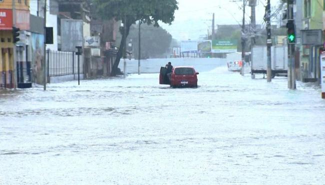 Chuva forte deixa desabrigados e desalojados no ES