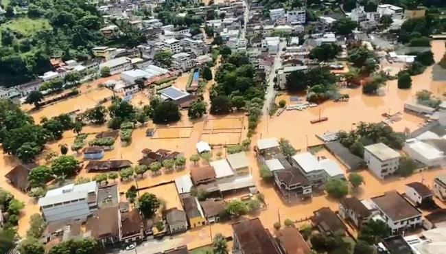 Chuva forte deixa mais de mil pessoas fora de casa no ES