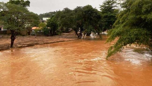 Chuva no ES traz risco de inundações e quedas de barreiras em pelo menos oito municípios