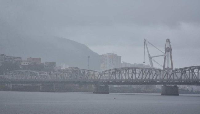 Ciclone extratropical traz ventos fortes e ressaca para o Espírito Santo