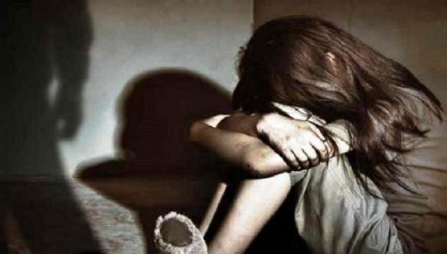 Cinco pessoas são presas por estupro coletivo de irmãs de 9 e 12 anos