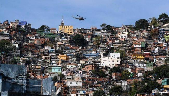 Classes D e E são mais da metade das casas no Brasil, diz pesquisa