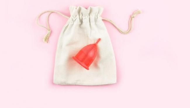 Coletor menstrual: Saiba o que é e como usar corretamente