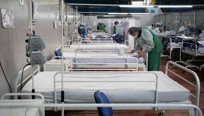 Com 157 mortes pela Covid-19 em 24 horas  no país, média móvel cai 32% e vai a 145