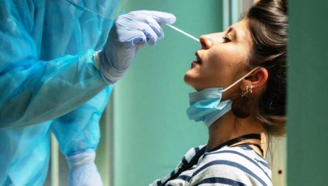 Com 334 mortes pela Covid-19 registradas no país em 24 horas, média móvel sobe 22%