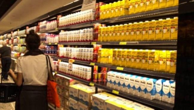 Com Auxílio Brasil, consumidor pretende voltar a comprar carne e leite