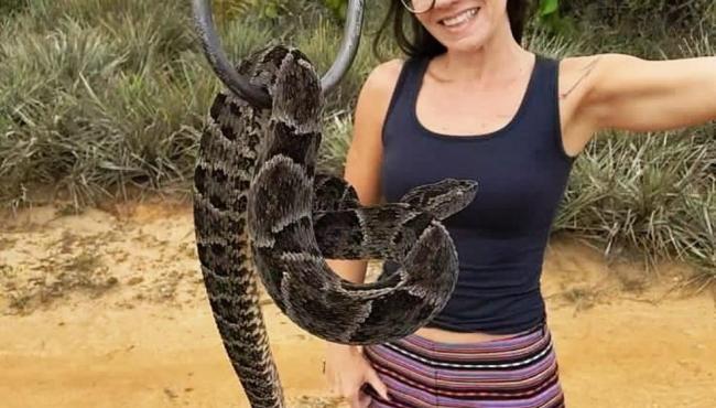 Com cheia do Rio Doce cobras ‘invadem’ região de Regência, em Linhares, ES