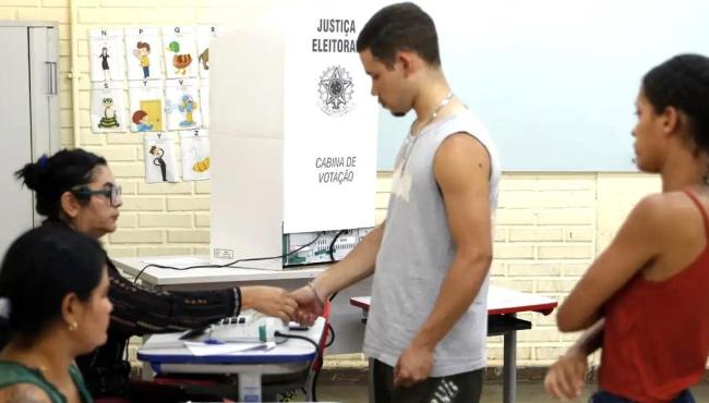Com envelhecimento da população, eleitorado jovem recua 22% em 16 anos